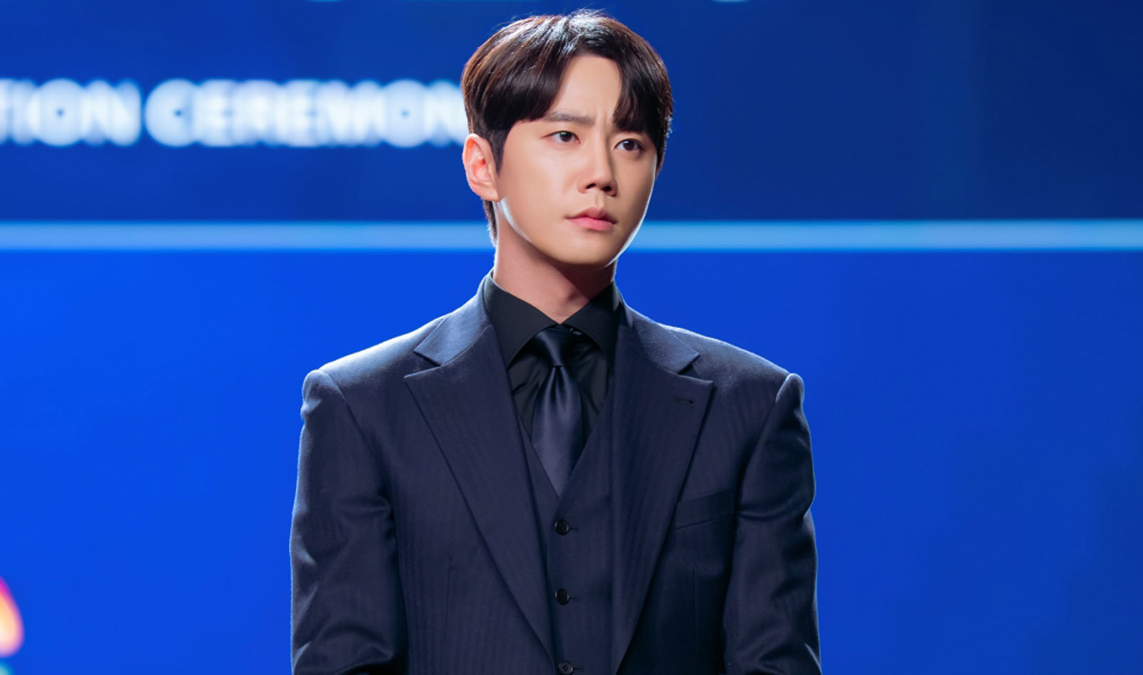 이준영, 전혜진 회장 취임식서 포착 …배신인가 (강회장)