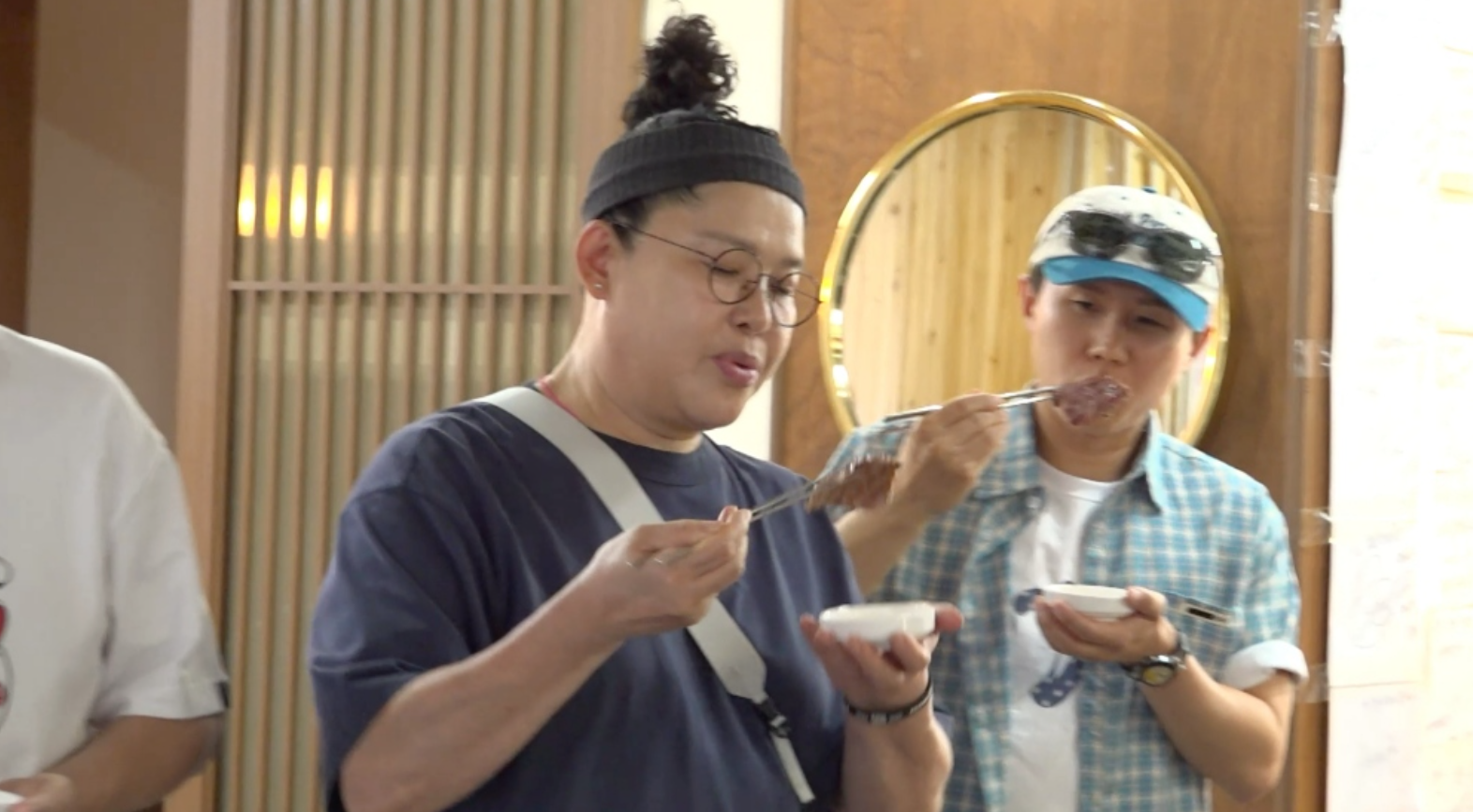 이영자, 대통령도 찾는 예산 암소갈비…전현무와 몸싸움, 왜? (전참시)