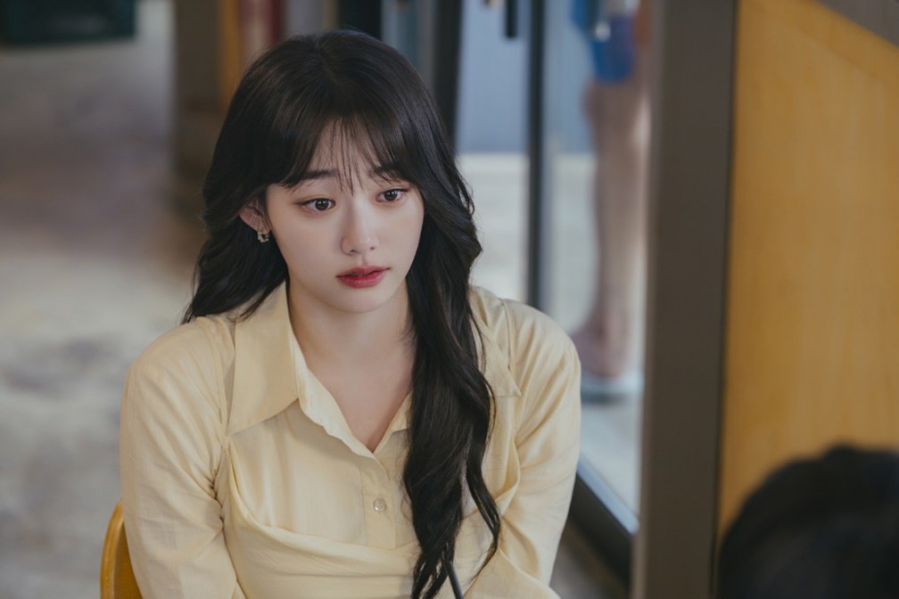 강미나, 남자친구 앞에서 무릎 꿇어 충격 (내일도 출근!)