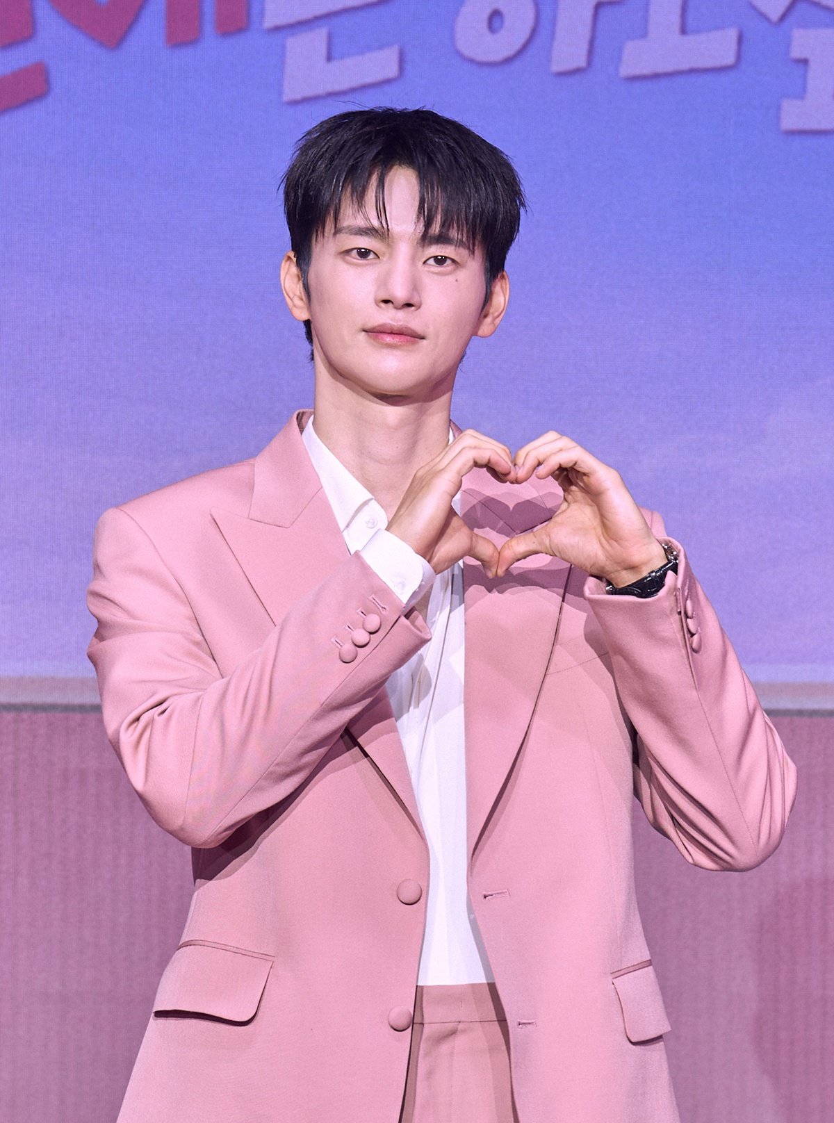 ‘모솔연애2’ 서인국 “노래 고백 공격 실패…인생 큰 사건”