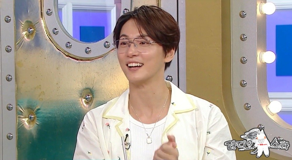 윤시윤 “휴대폰은 금욕상자”…한 달 치 옷까지 미리 정해(라스)