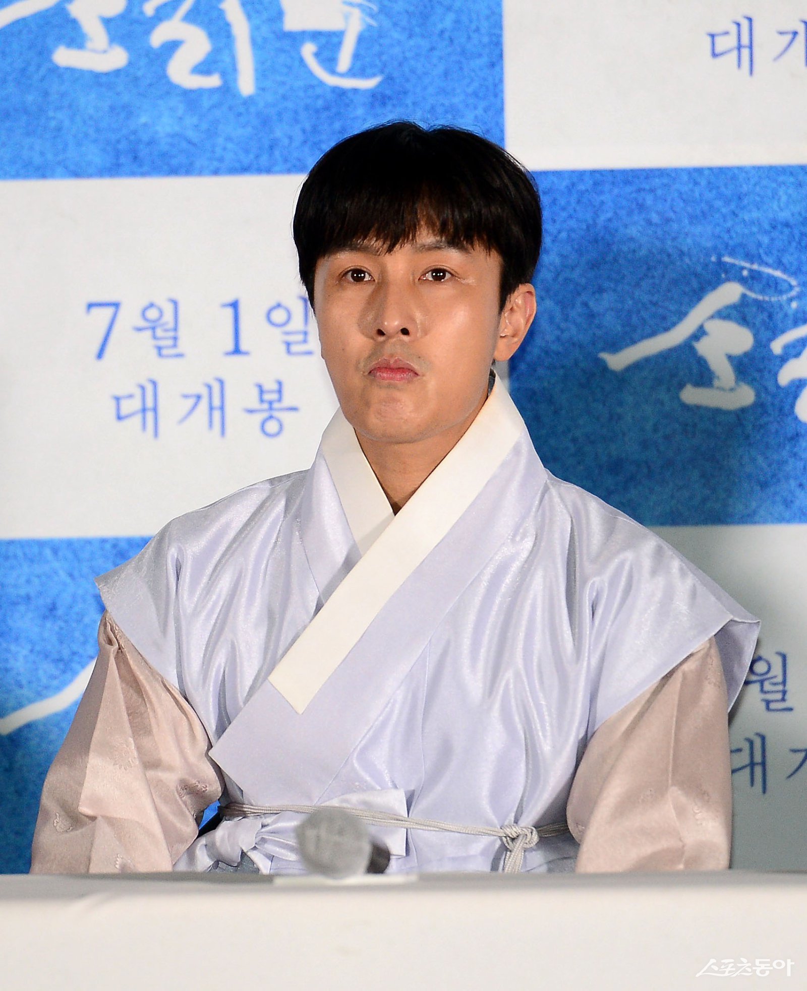 김동완 “혼자가 맞았다” SNS 논란 끝 내린 최종 결정 [SD톡톡]