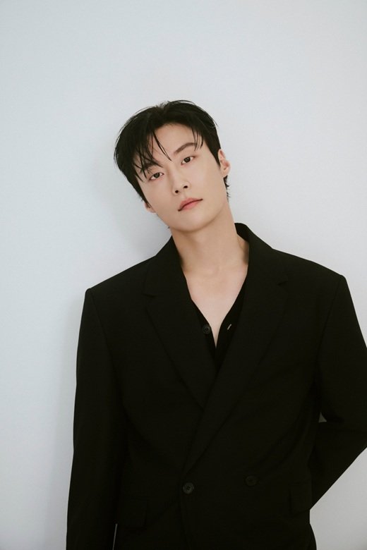 ‘대세 허남준, 공식 팬커뮤니티·멤버십 오픈…팬 소통 본격화