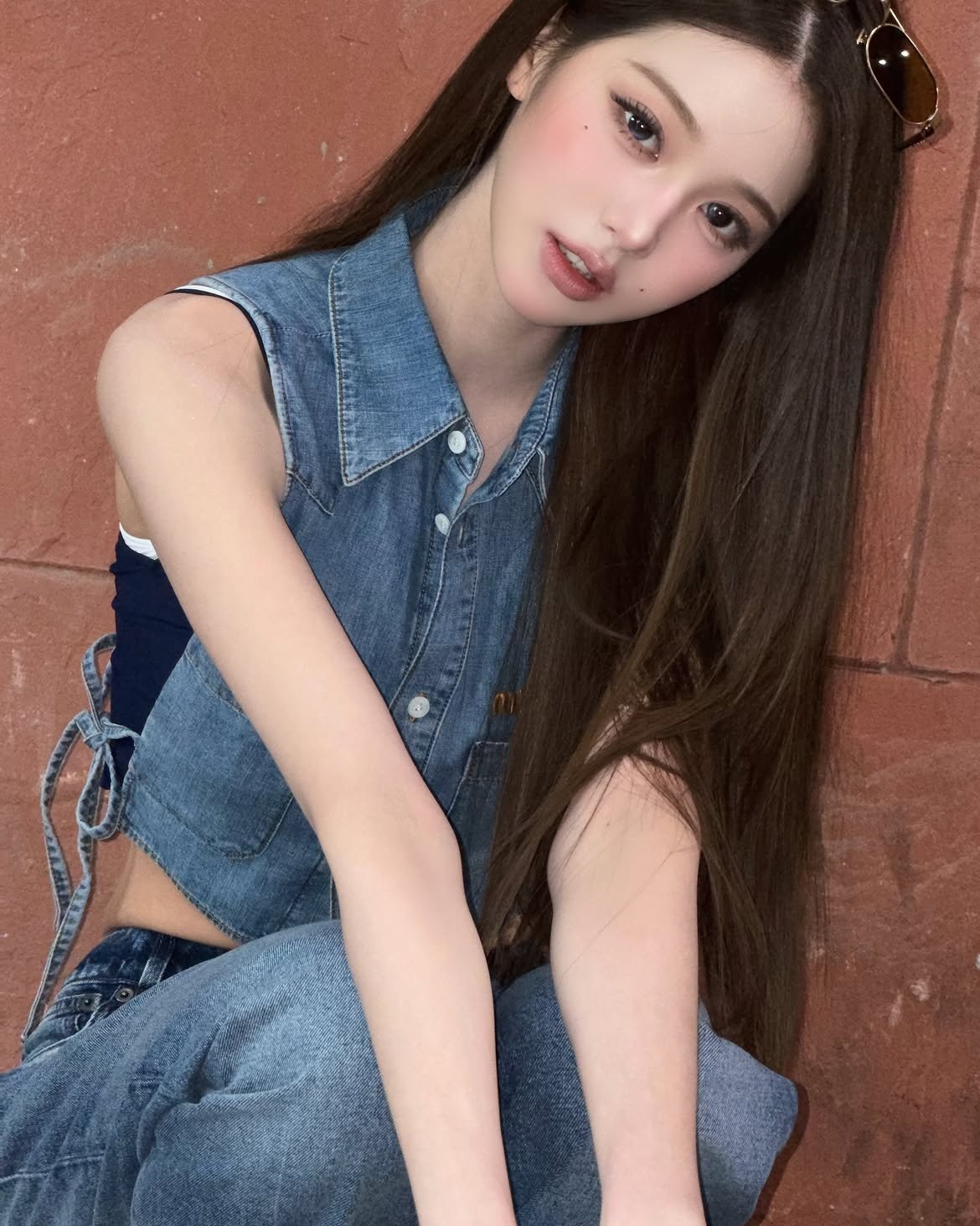 장원영, 청청 코디가 이렇게 예뻤나…잘록 허리 ‘감탄’ [DA★]