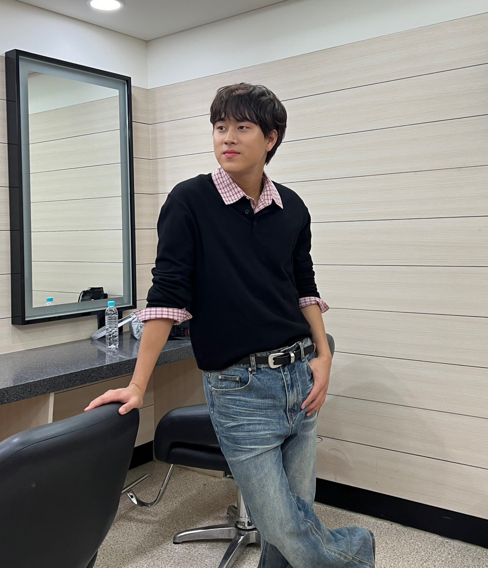 [공식] 이무진, 신생 레이블과 전속계약 체결 “아낌없이 지원할 것”