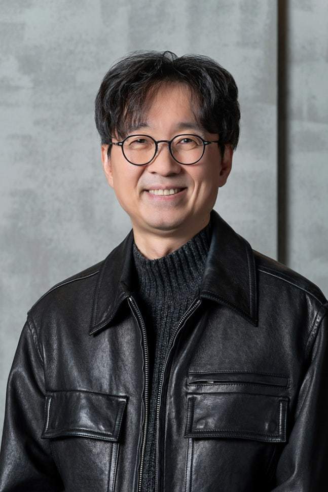 상반기엔 극장, 하반기엔 예능 접수…장항준, ‘무비테이너’ 행보