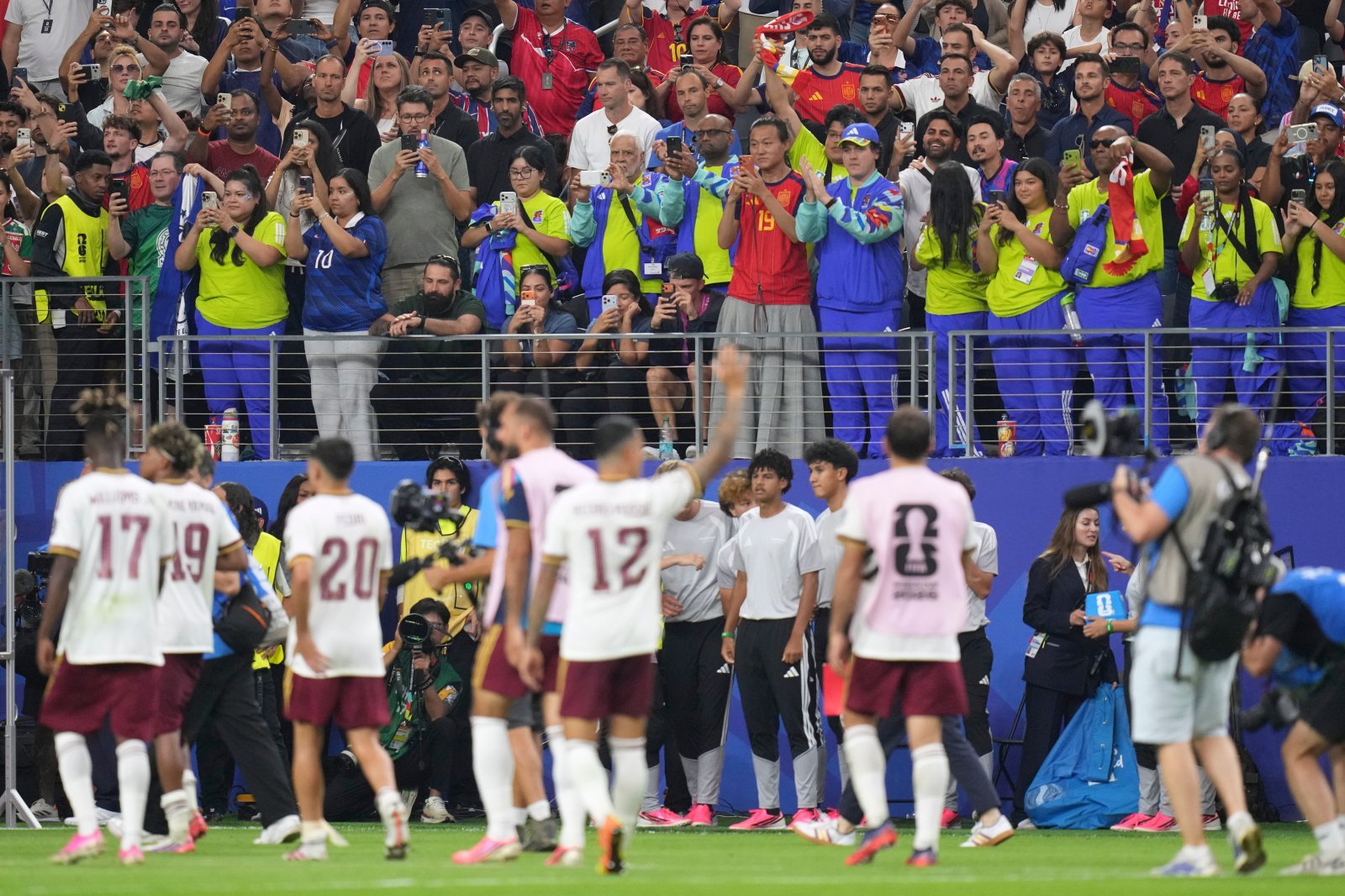 [북중미 WC] “수비 잘하면 우승” 13득점·1실점 스페인, 극강의 고효율 축구가 통한다…데 라 푸엔테 감독, UNL→유로 찍고 월드컵까지 접수?