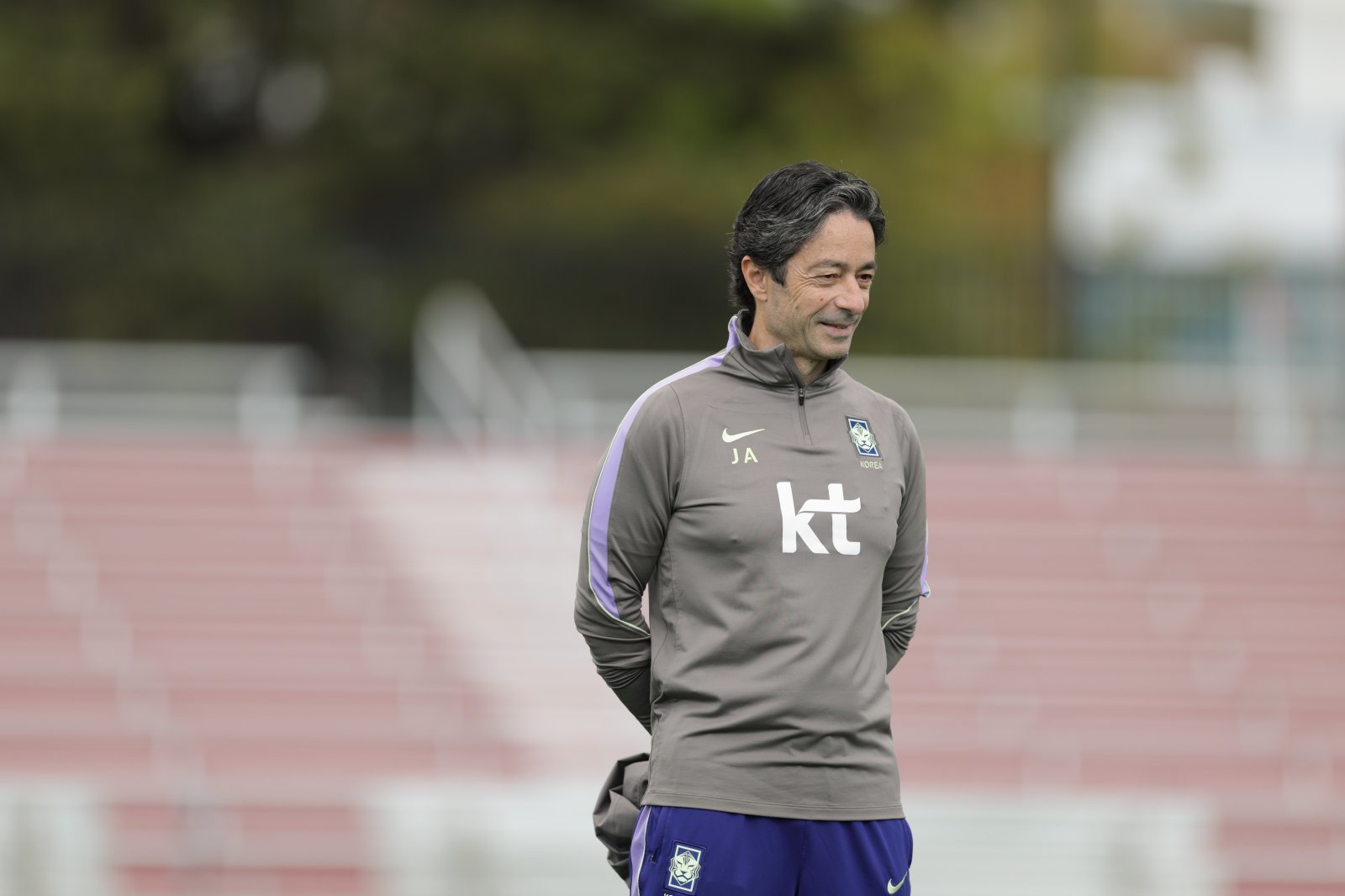 “성공과 실패의 차이는 아주 작다”…한국 떠나는 축구대표팀 아로소 수석코치의 작별사