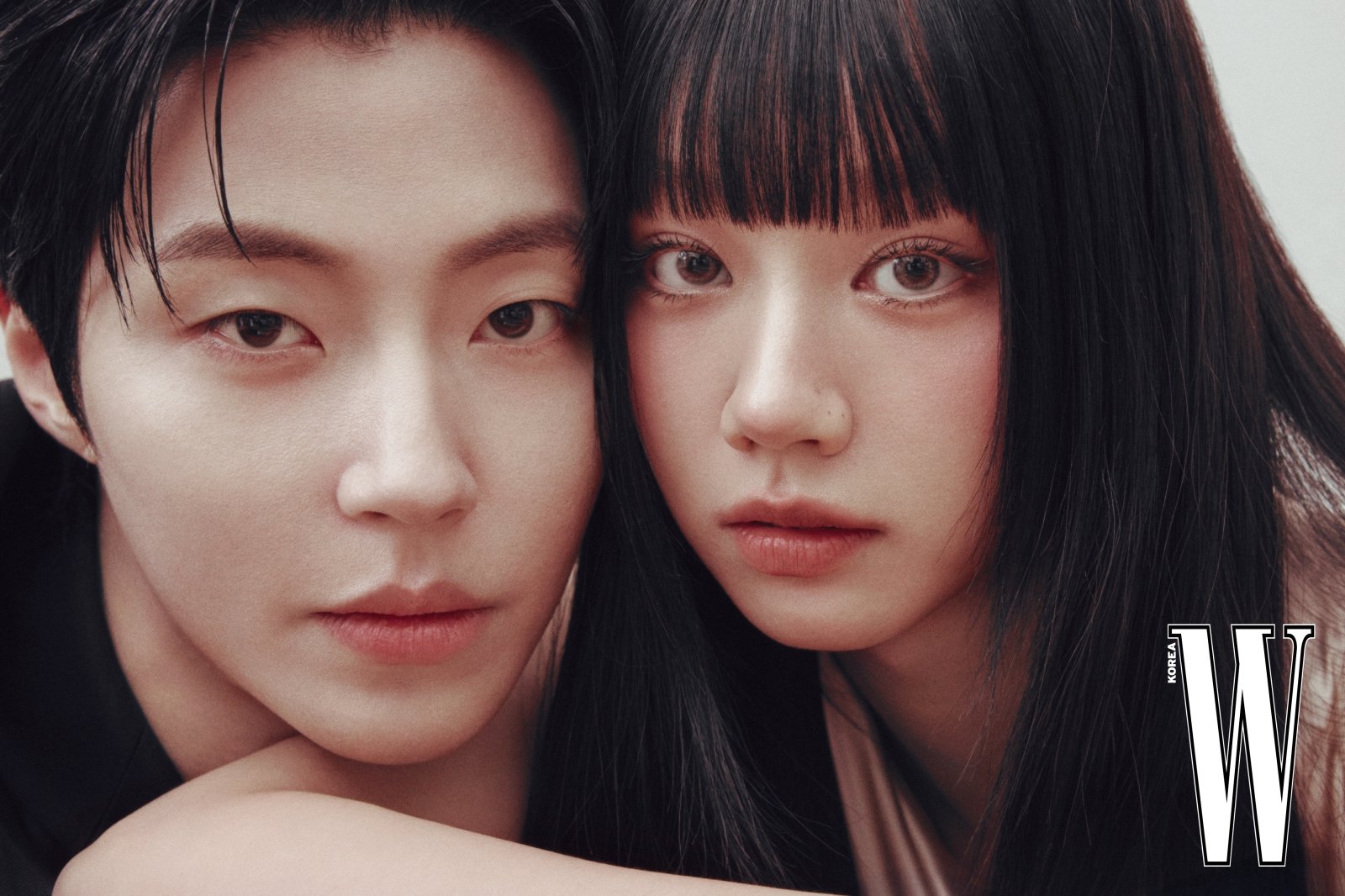 황인엽♥이혜리 열애설 날 것 같은 투샷…케미 대박 [화보]