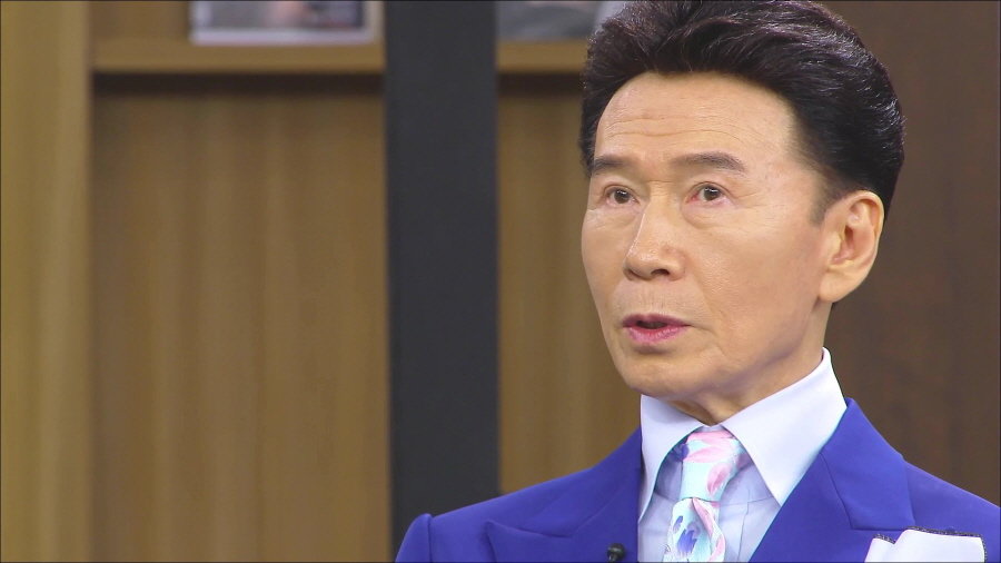 강진 “조인성 덕분에 ‘땡벌’ 역주행” 인생 역전 고백 (데이앤나잇)