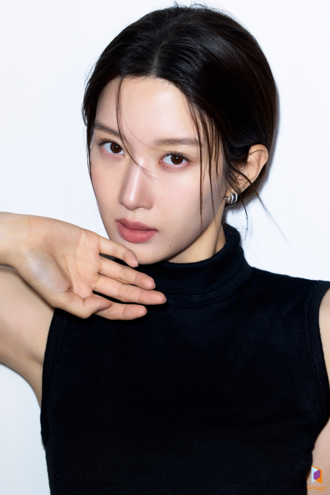 문가영, 깊어진 눈빛·고혹적 분위기…새 프로필 공개
