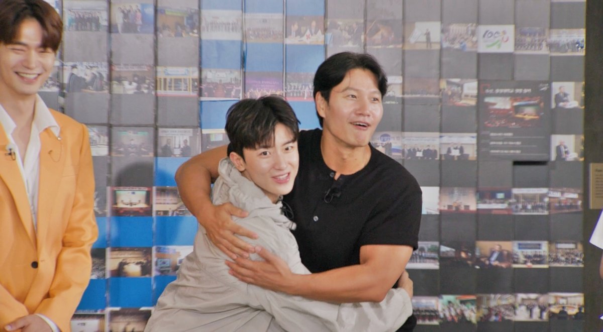 안보현, 피지컬은 국가대표급인데…족구는 허당? (런닝맨)