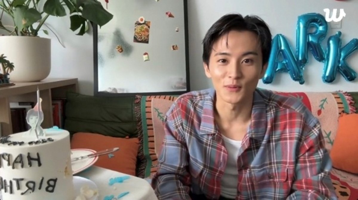 ‘NCT 탈퇴’ 마크, 생일 기념 팬들과 소통…“보고 싶었어요”
