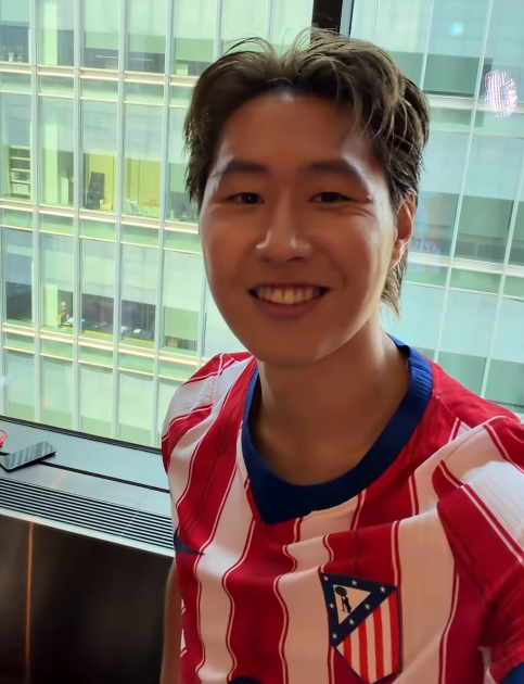 ‘옷피셜 떴다’ 이강인, ‘아틀레티코 7번 입었다’→9일 한국서 데뷔전
