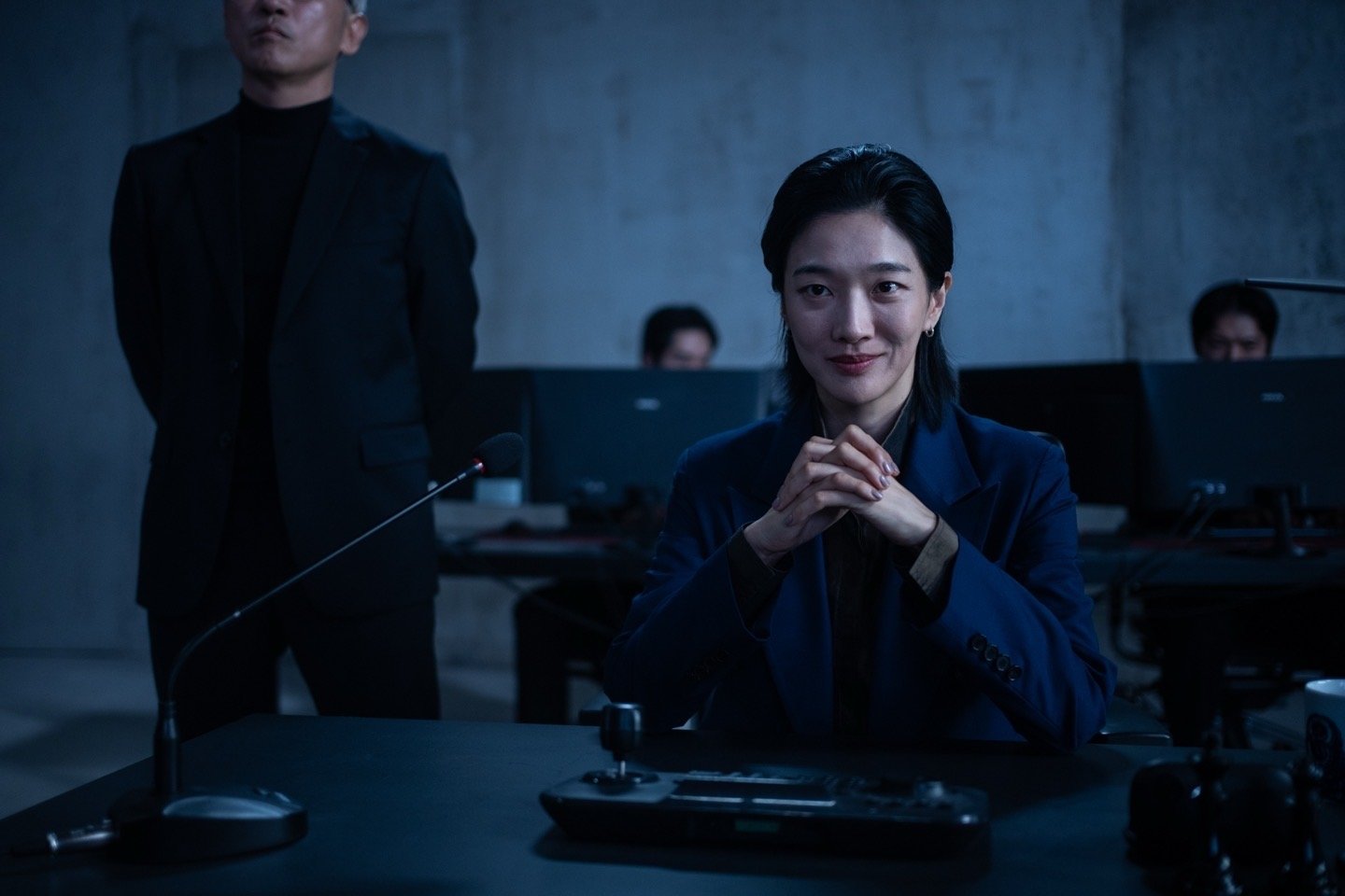 정윤하, 영어·일본어 완벽 소화…‘킬러들의 쇼핑몰2’ 시선 압도