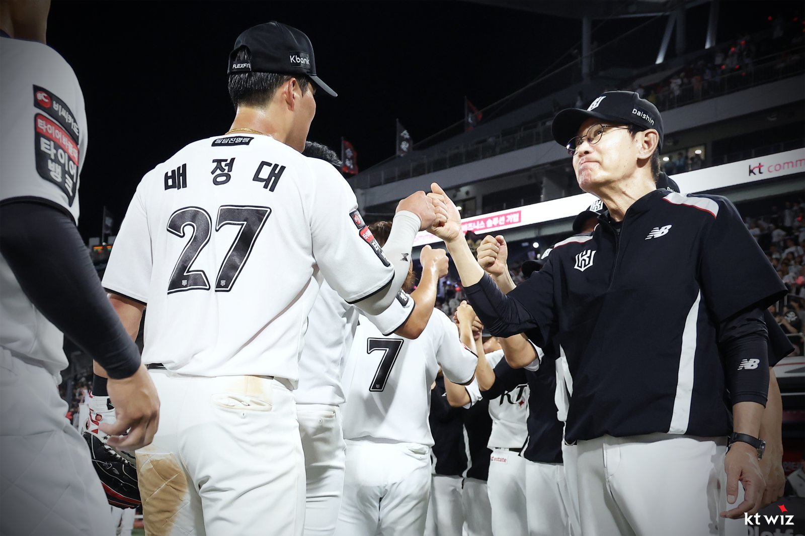 말하는 대로 다 이뤄지는 ‘마법 같은’ 야구…KT 리그 1위 비결