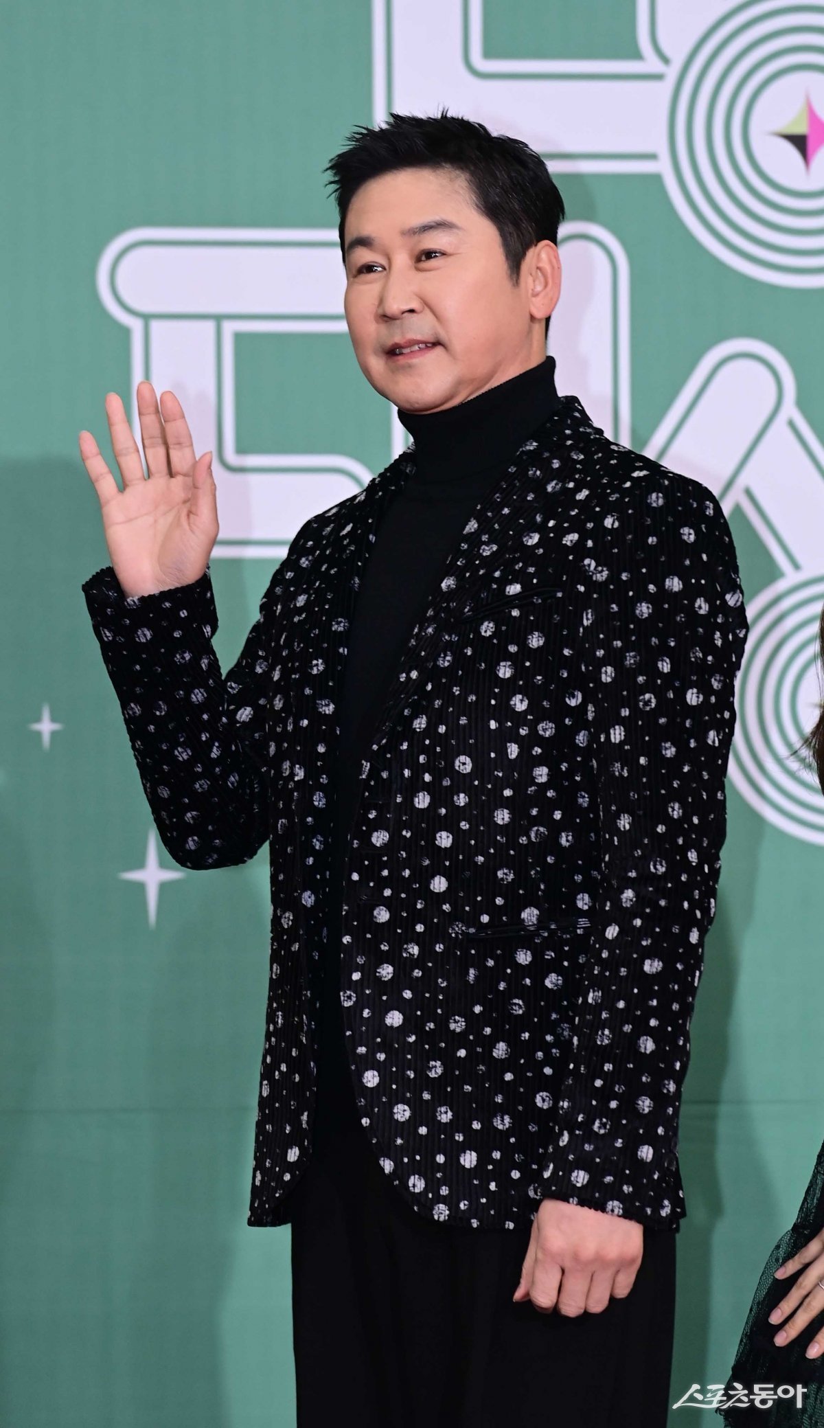 신동엽, 대학로 공연계 비하 논란 사과 “언행에 신중 기하겠다”