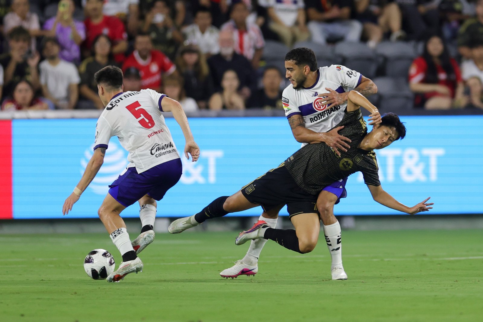 ‘2경기 연속 침묵’ 손흥민, 슛 없이 리그스컵 톨루카전 후반 교체…LAFC는 후반 추가시간 극장골로 1-0 승리