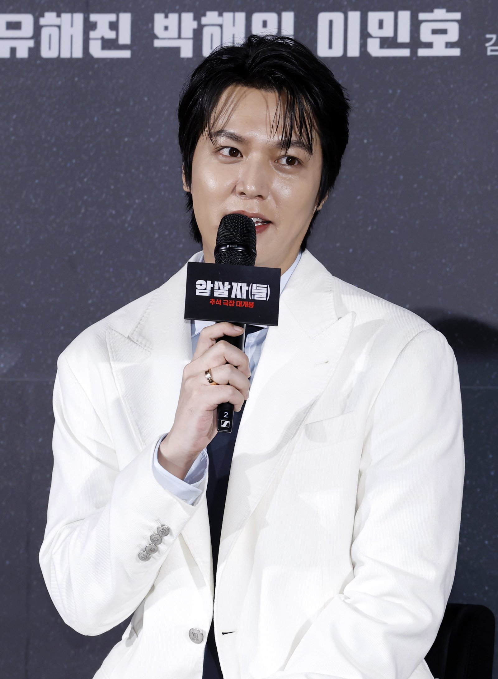 ‘암살자(들)’ 이민호 “나도 어디가서 막내 할 나이 아닌데, 오랜만에 막내 됐다”