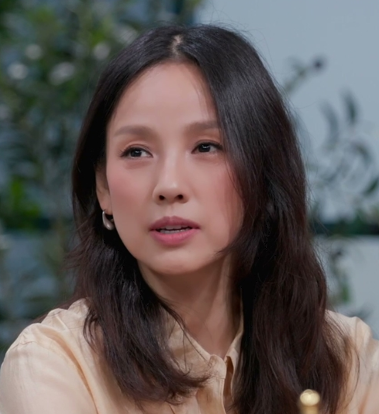 이효리, 남친·여사친 사이 잠자리 사연에 경악…“나라면 눈물 날 것” (연애전쟁)