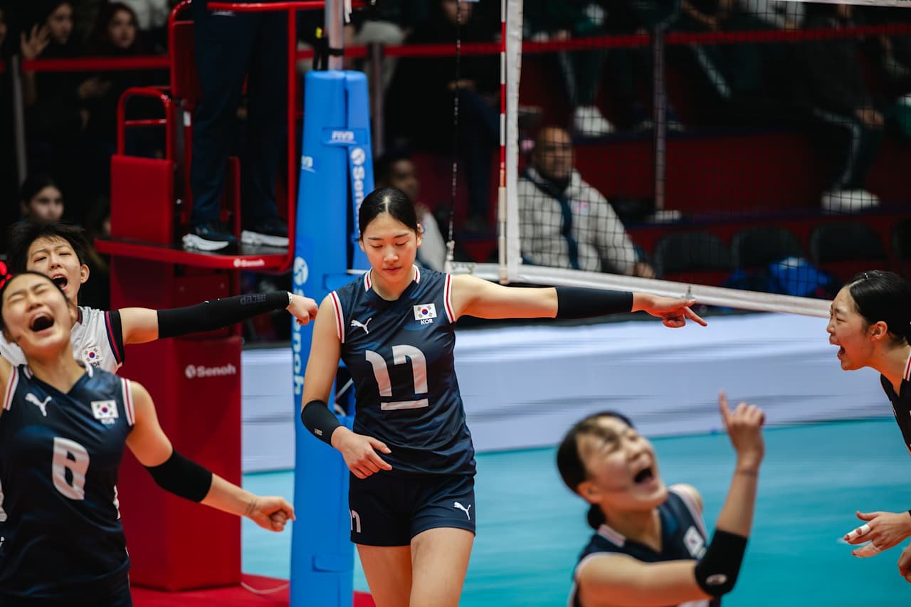 ‘리틀 김연경’ 손서연 23점 폭발…U-17 여자배구대표팀, 도미니카공화국 꺾고 세계선수권 4연승·16강 조기 확정