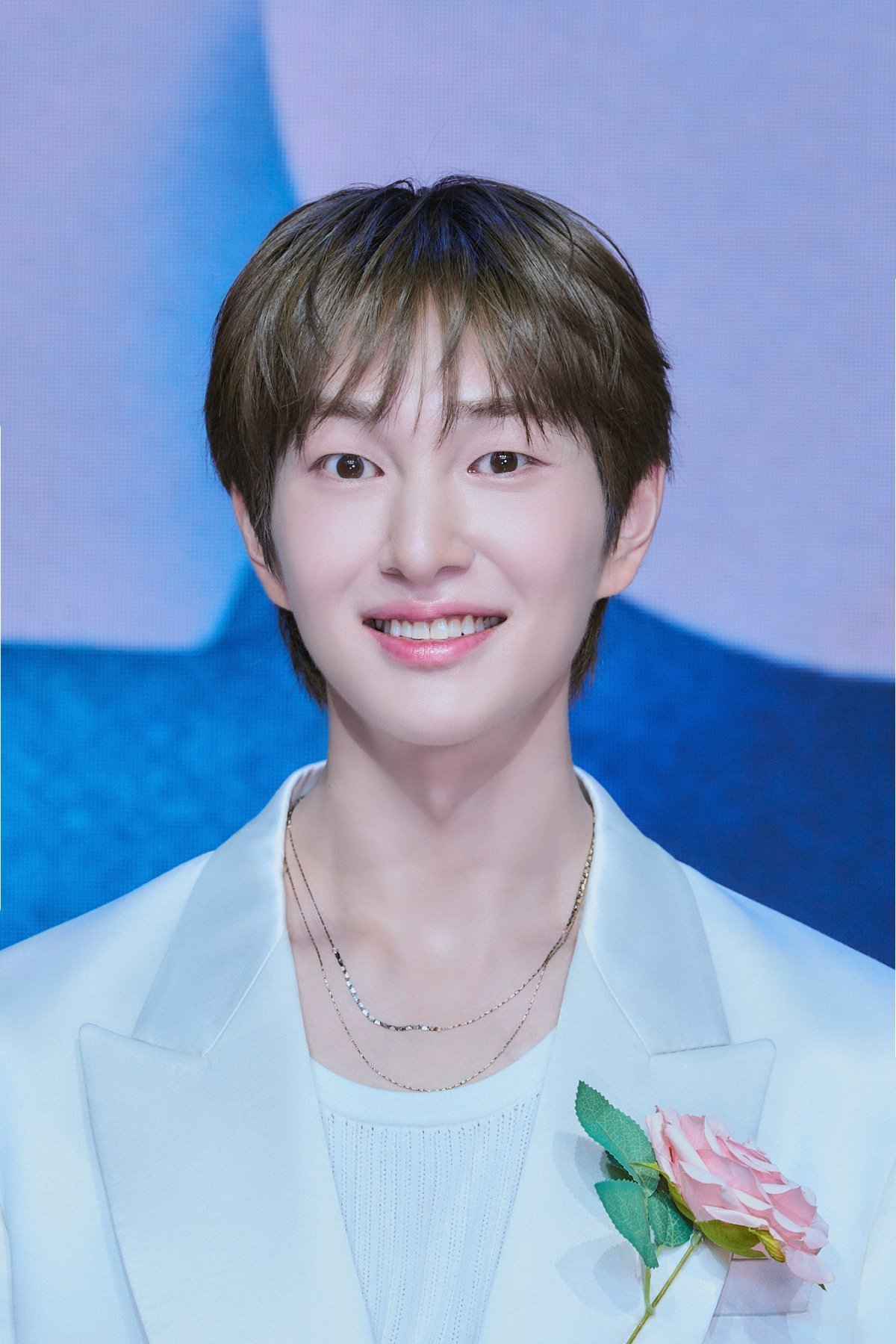 [공식] 온유, ‘주사 이모’ 의혹 경찰 조사…“사실관계 그대로 진술”