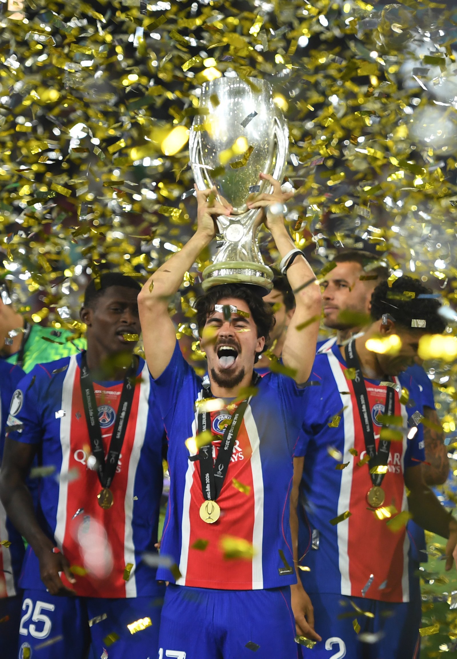 이강인 전 소속팀 PSG, 애스턴 빌라전 2-1 승리로 UEFA 슈퍼컵 2연패…AC 밀란-레알 마드리드 이은 사상 첫 대회 2연패 팀에 등극