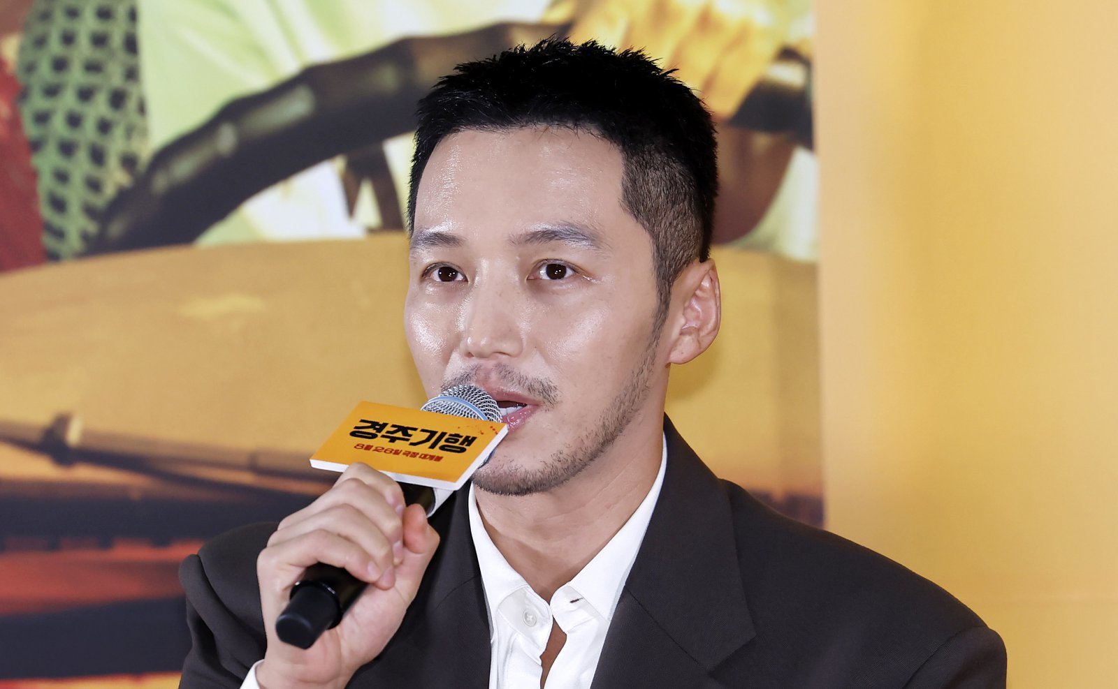 ‘경주기행’ 변요한, 비주얼 파격 변신 “감독님이 잘생김 버려다라 요청”