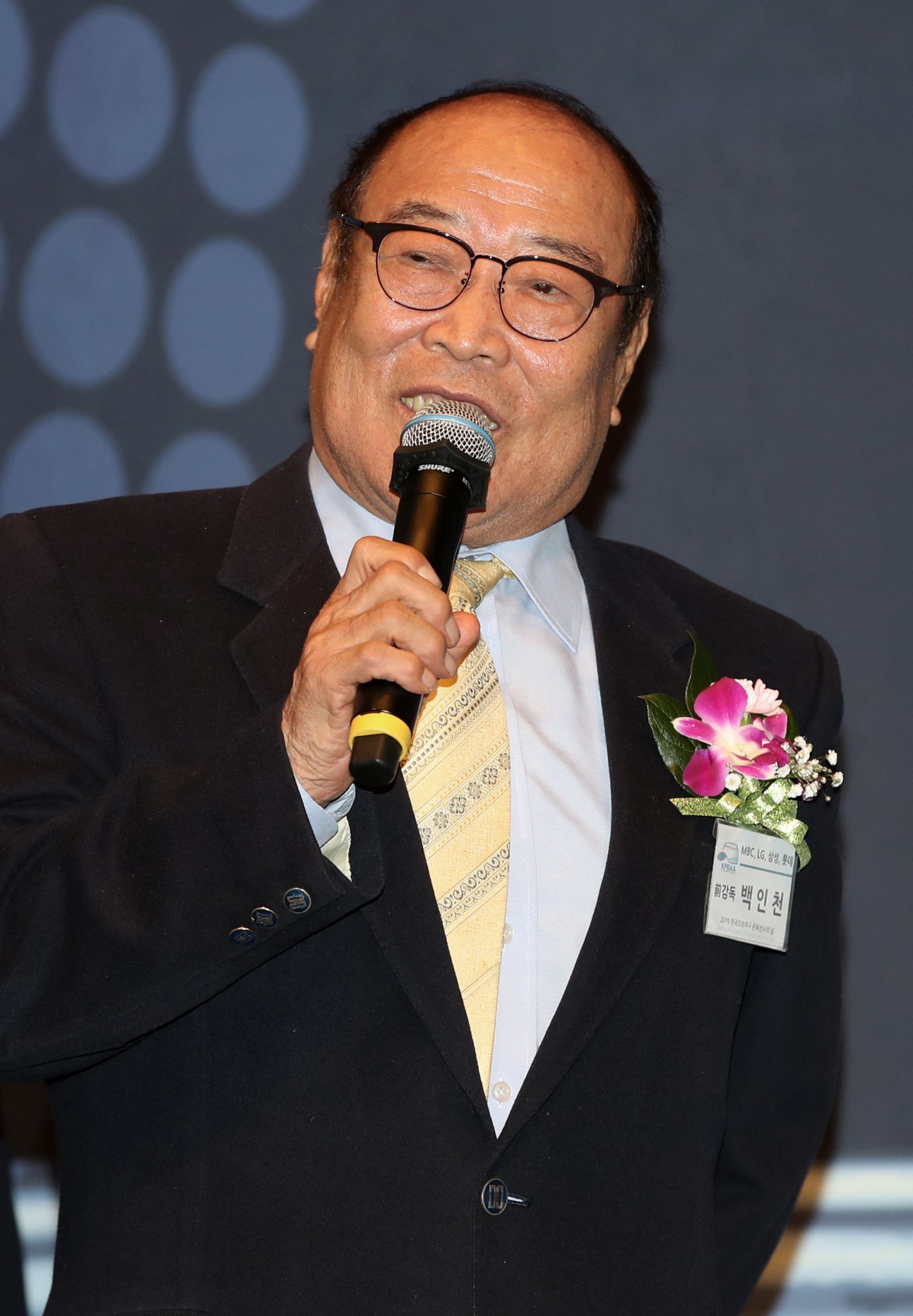 ‘전설의 4할 타자’ 백인천 전 감독, 뇌경색 악화로 별세…KBO장 치른다