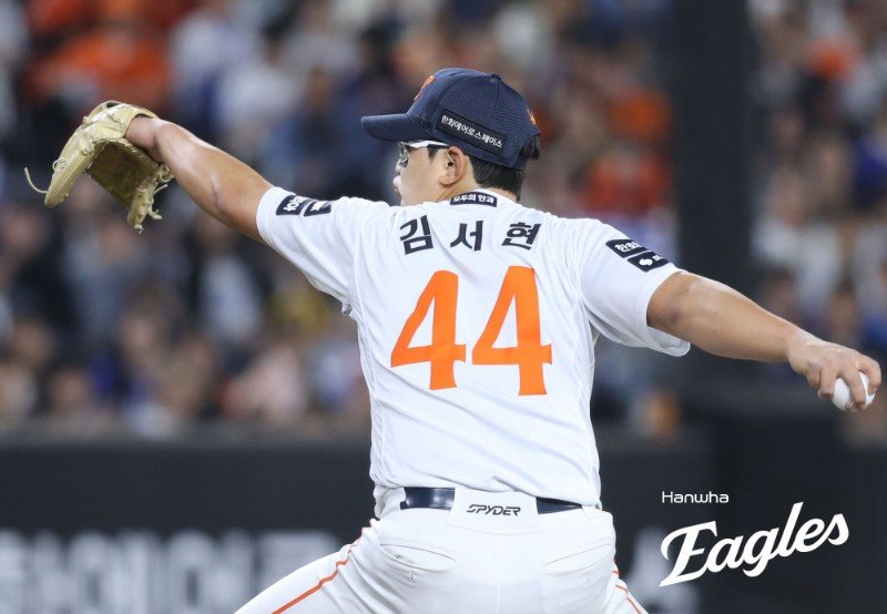 “7~9회에는 안 쓴다” 한화 김경문 감독이 밝힌 김서현과 정우주 기용 계획