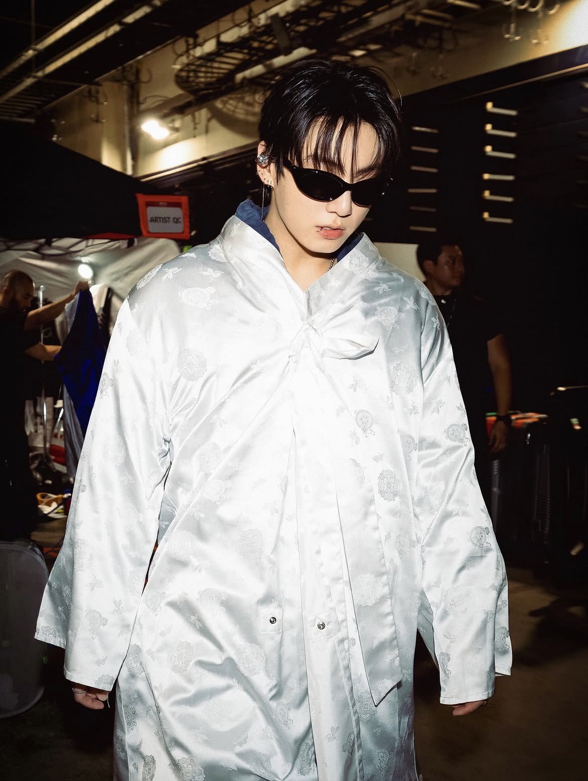 BTS 정국 생일에 전 세계가 들썩…中 11개 도시→도쿄 1000대 드론