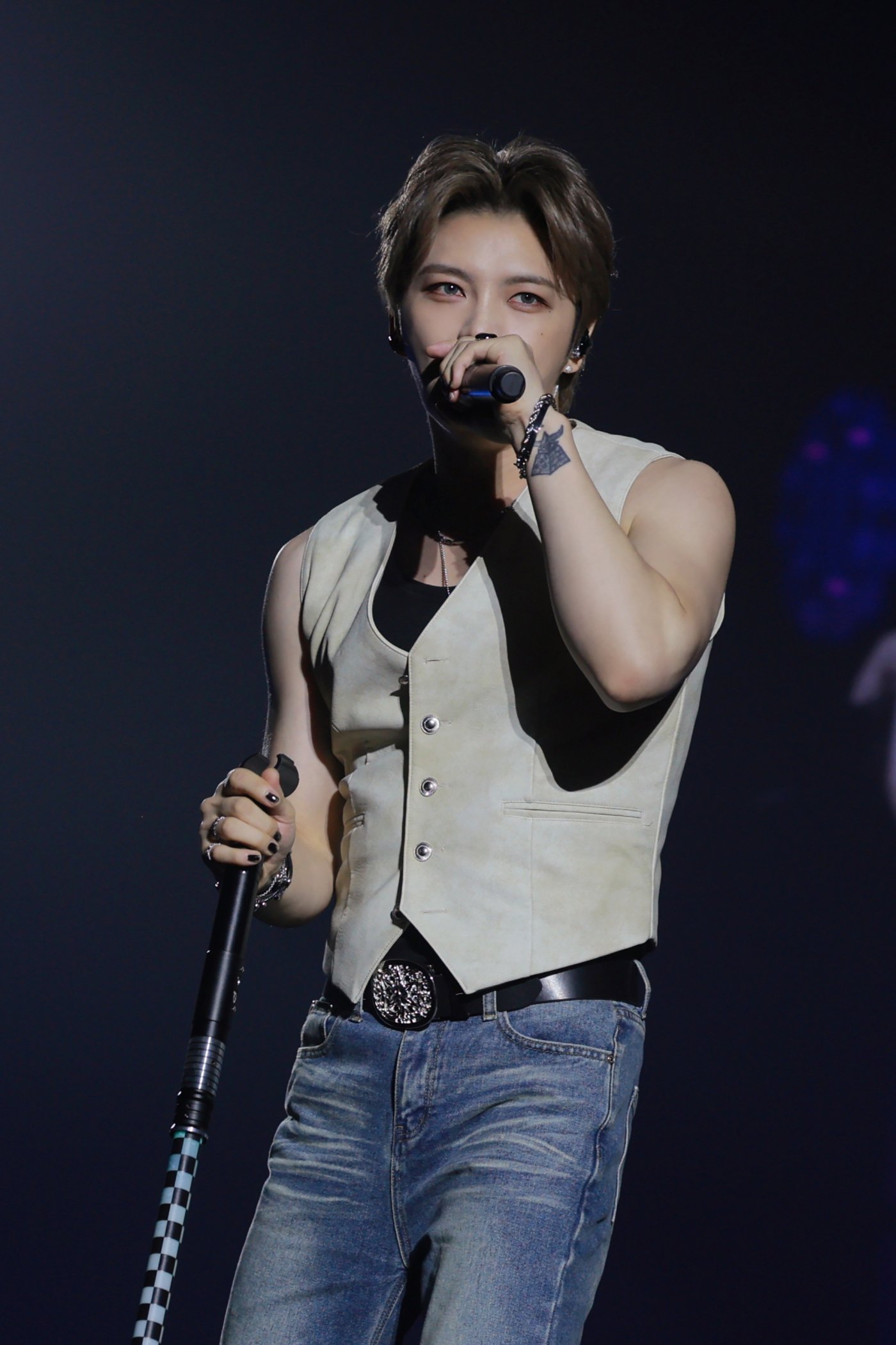 ‘스탠딩석 도입’ 김재중 콘서트…팬들과 함께 ‘무대의 한’ 풀었다