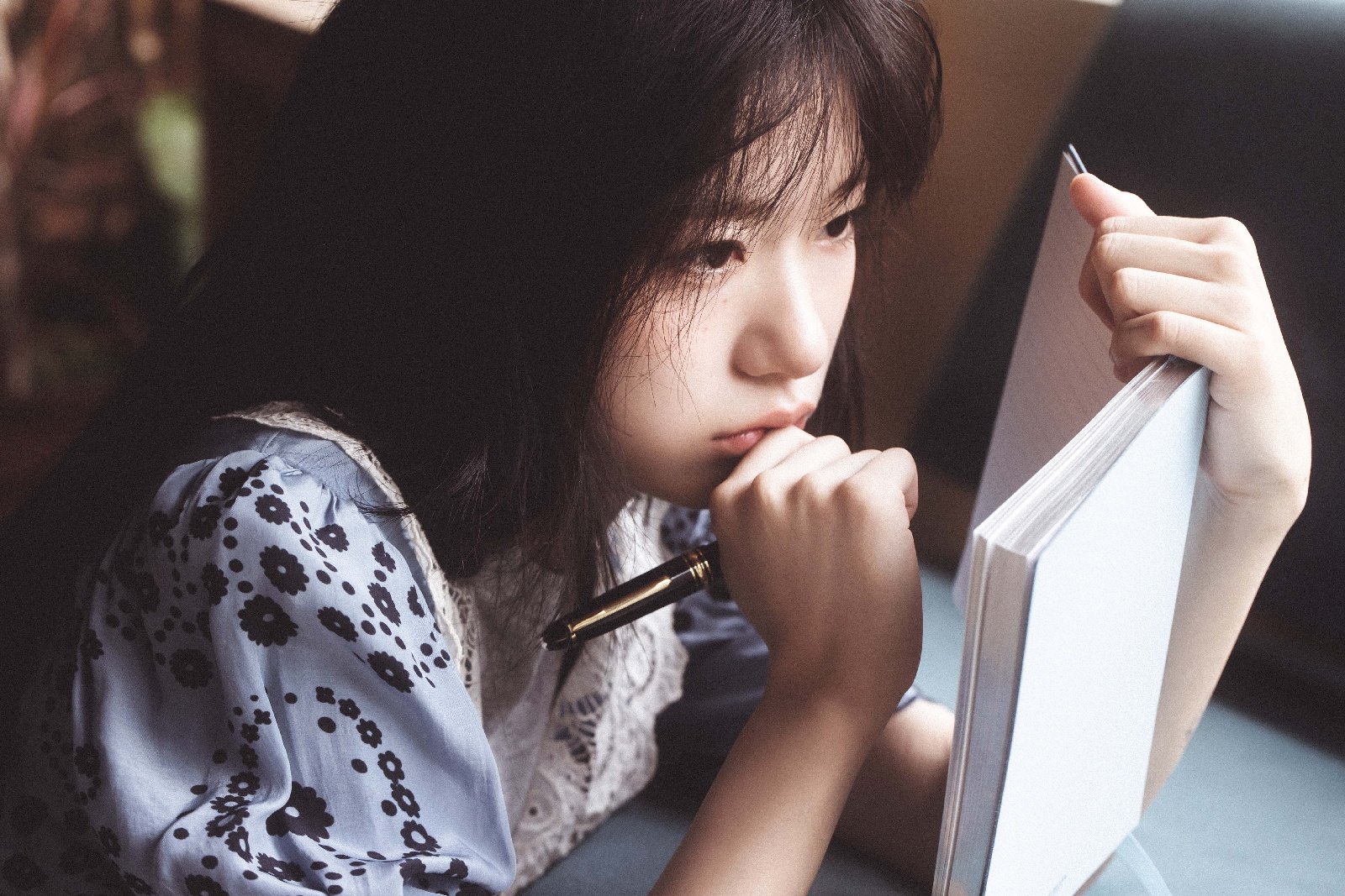 조승희, 늦여름 영화 속 한 장면처럼…몽환→청순 비주얼