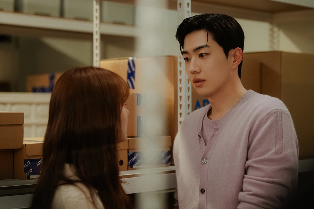 강훈♥김혜준 고삐 풀렸네, 회사 내 비밀 스킨십 (최애의 사원)