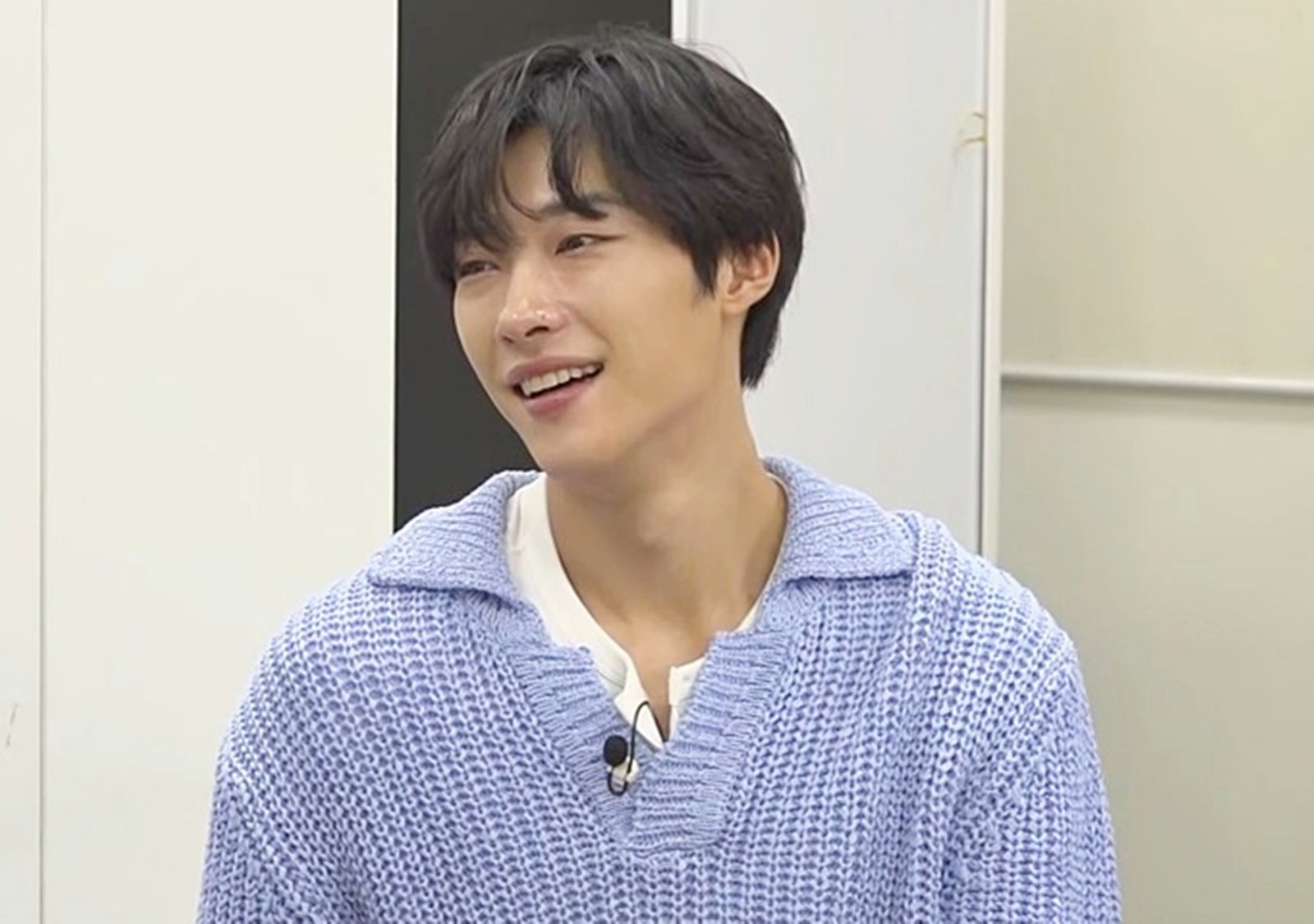 우도환, 복근 비결이 배치기?…“윗몸일으키기 해본 적 없어” (틈만나면)