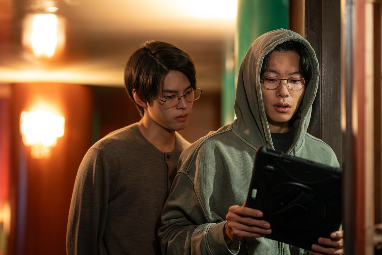류준열·설경구 ‘들쥐’, 공개 3일 만에 넷플릭스 비영어 쇼 5위