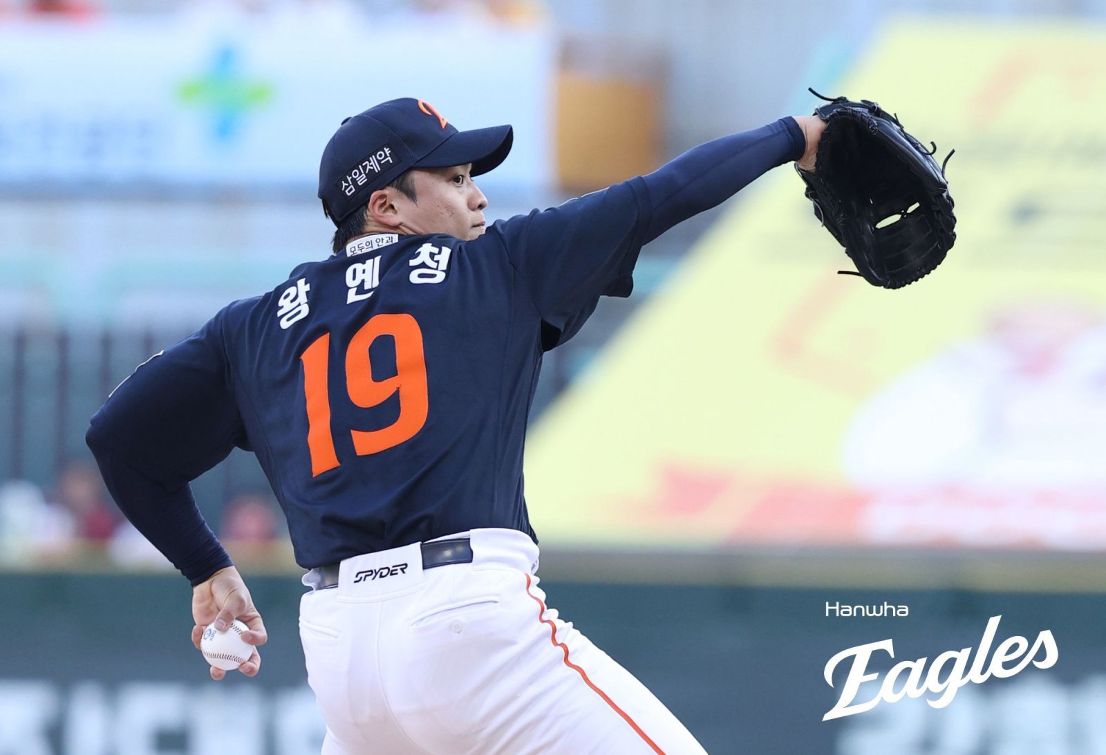 “충분히 시간 갖고 준비했다” 폐렴 딛고 다시 마운드 오르는 한화 왕옌청, 복귀전 기대하는 김경문 감독