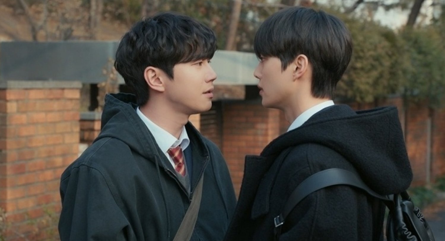송강·이준영 우정, 비뚤어진 어른들 때문에 순탄치 않다 (포핸즈)