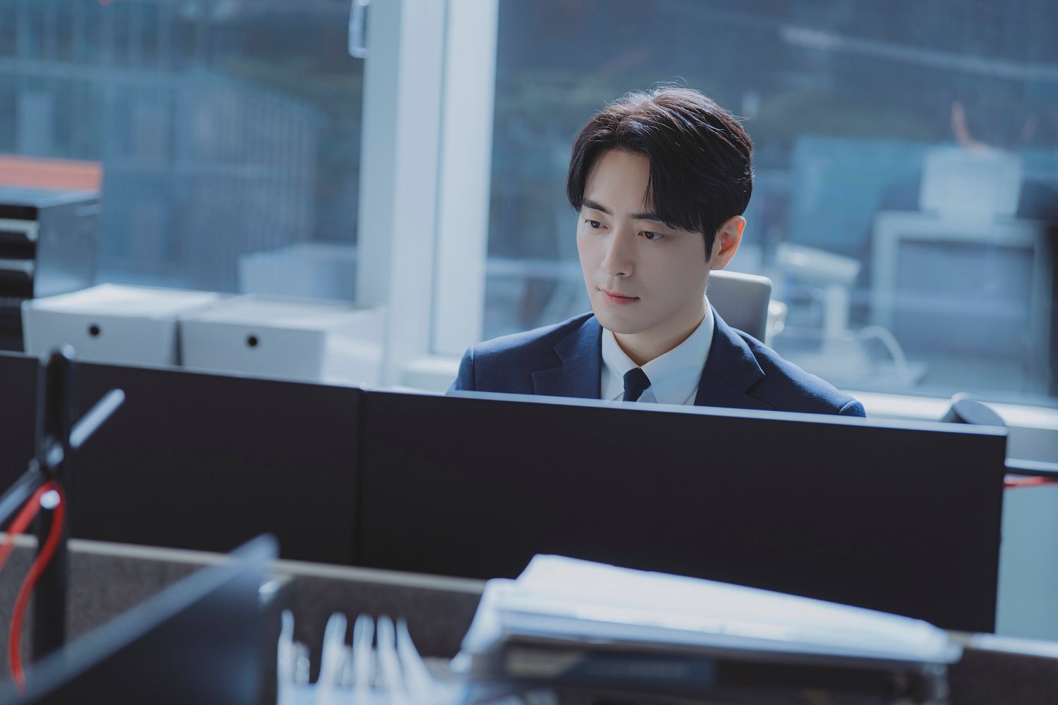 ‘13억 잭팟’ 이준혁, 서현우·홍진기·하율리와 불협화음 원팀 (로또 1등도 출근합니다)
