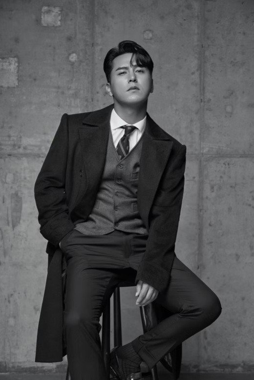 장민호, 오늘(11일) 생일…트롯픽 이벤트 주인공
