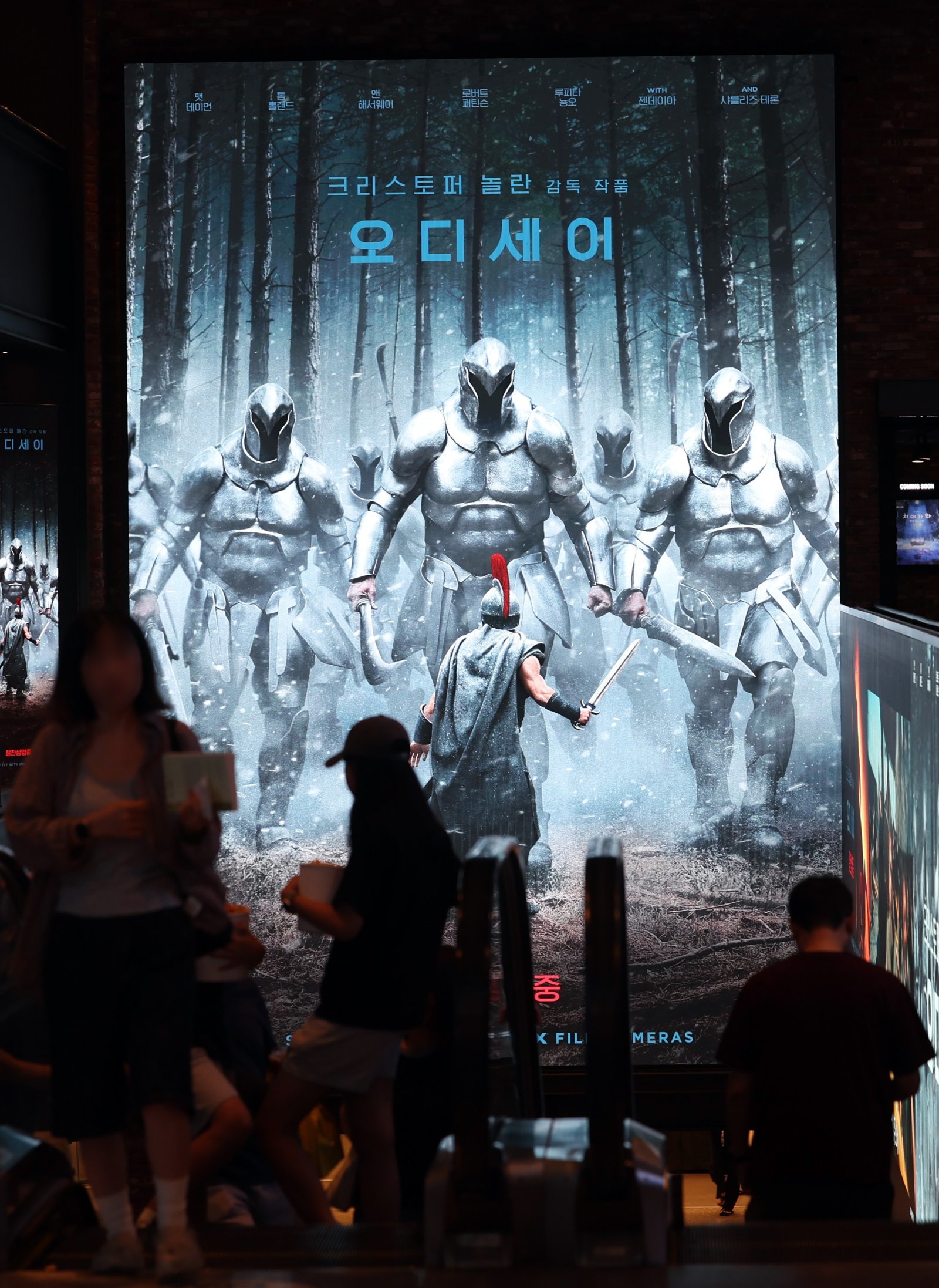 한국만 ‘오디세이’ 더 택했다…세계 유일의 ‘스파이더맨4’ 흥행 역전 이유는?