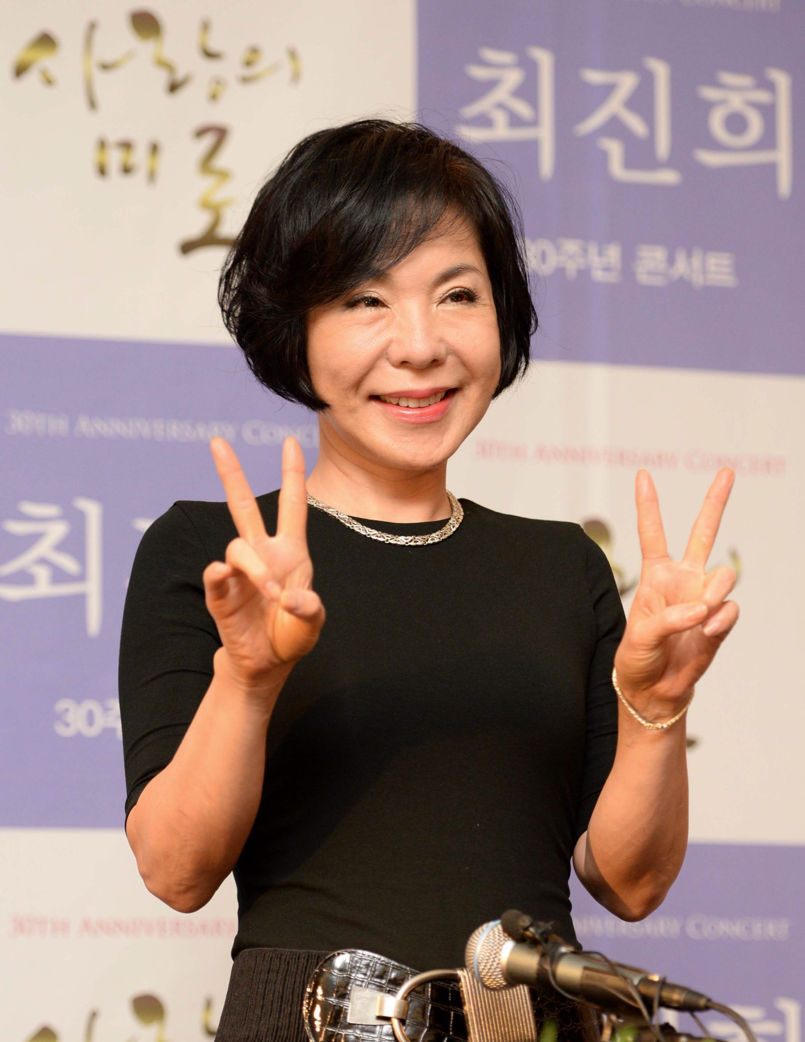 최진희 “母 떠난 뒤 목소리 안 나와…2년간 노래 못했다”