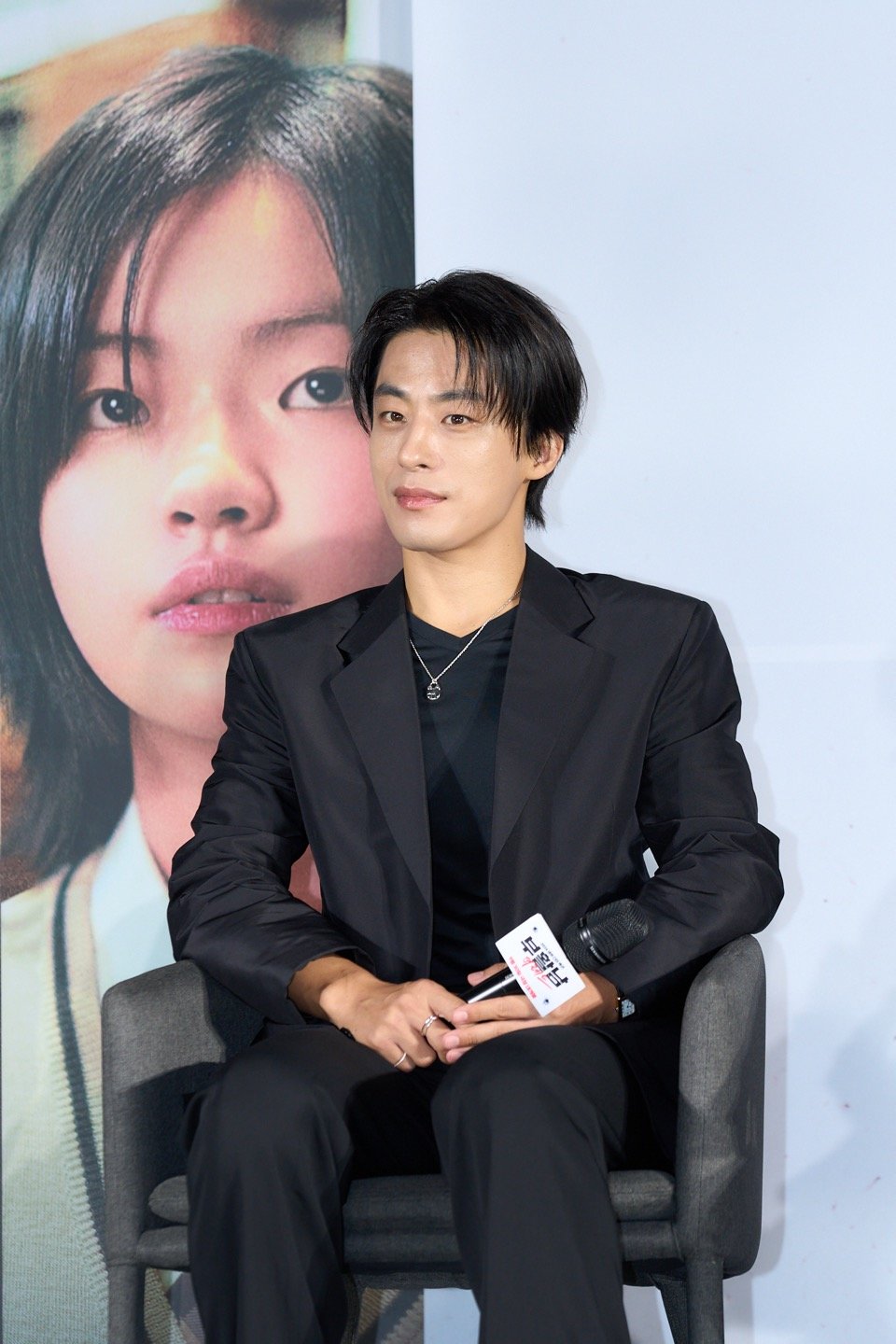 ‘부활남’ 구교환 “액션하면서 멋 부리고 싶지 않았다”