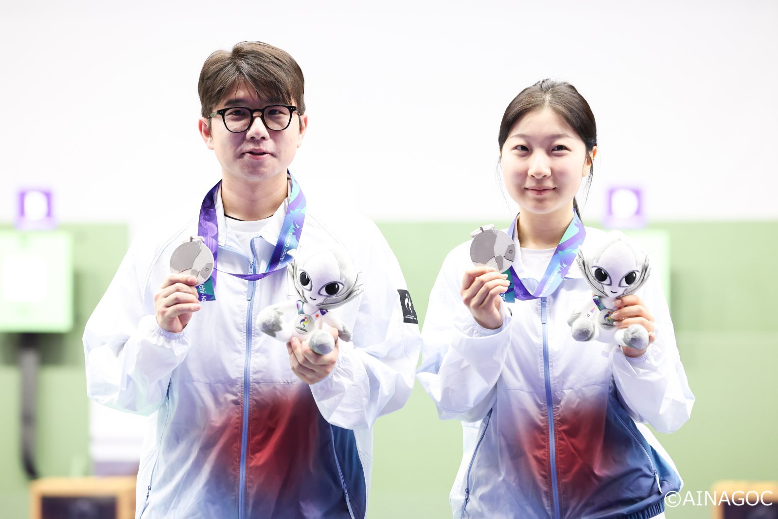 한국 남녀 사격 간판 반효진-박하준, 10m 공기소총 혼성 단체전 은메달 합작
