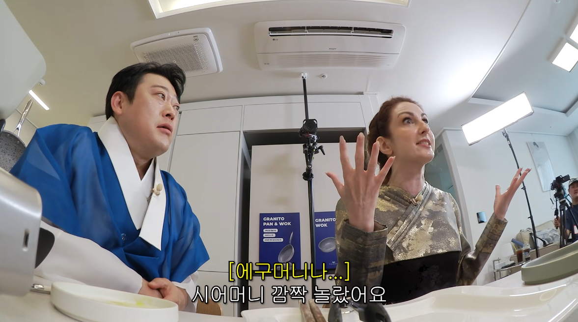 유튜브 채널 ‘롤링썬더’ 캡처