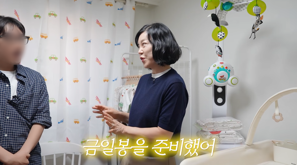 최화정, 출산 앞둔 PD에 얼마 줬길래…“너무 많이 주셨는데” 당황 [SD톡톡]