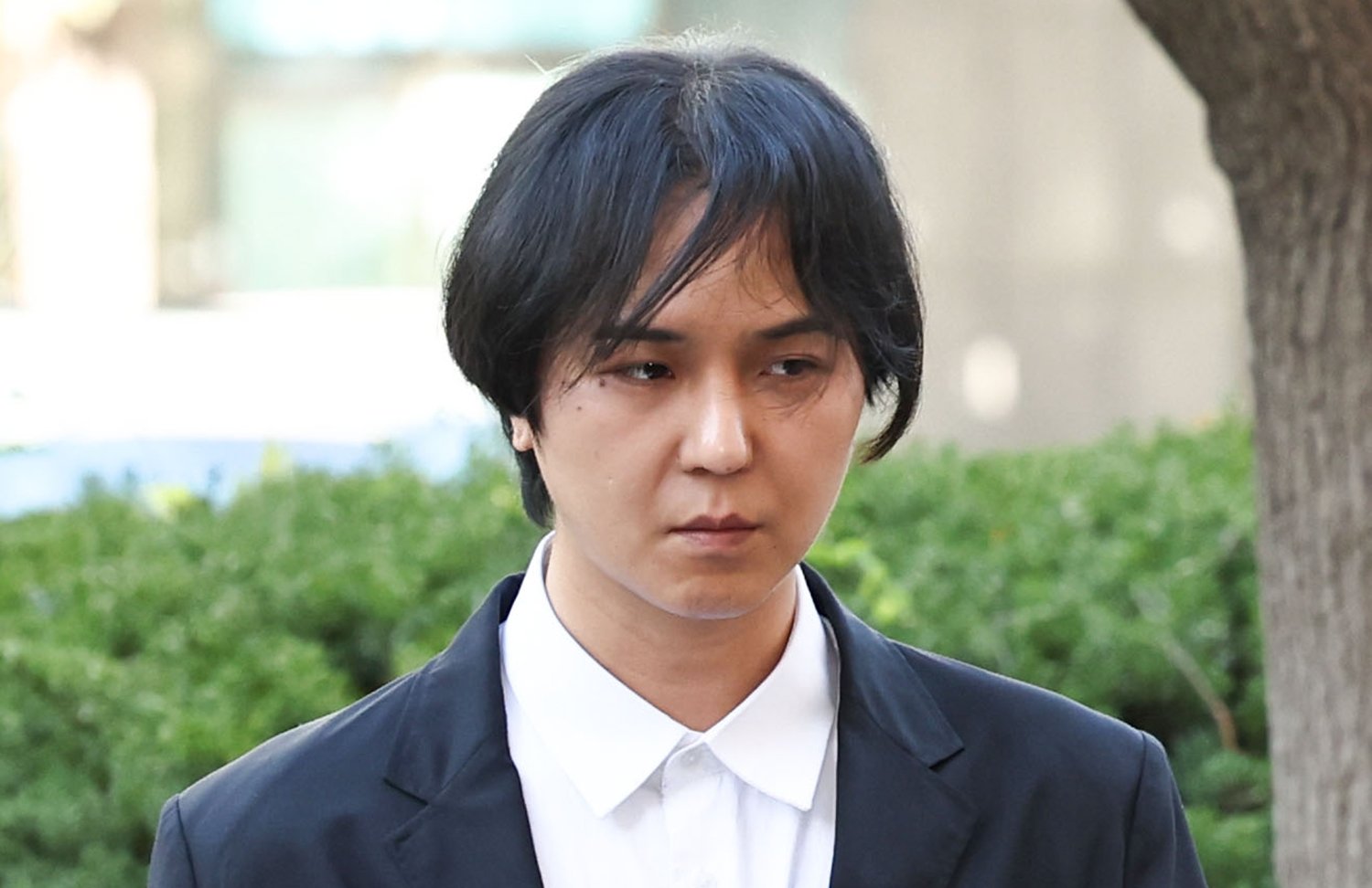’부실복무’ 위너 송민호, 징역 1년에 집행유예 2년