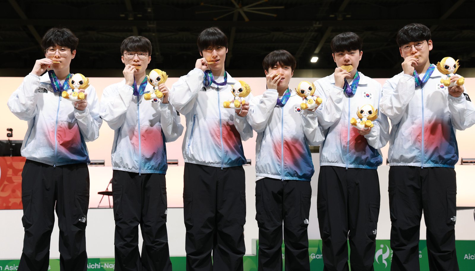 전승 우승 달성한 ‘세계 최강’ e스포츠 LoL 대표팀, 대만 제압하고 아시안게임 2연속 제패