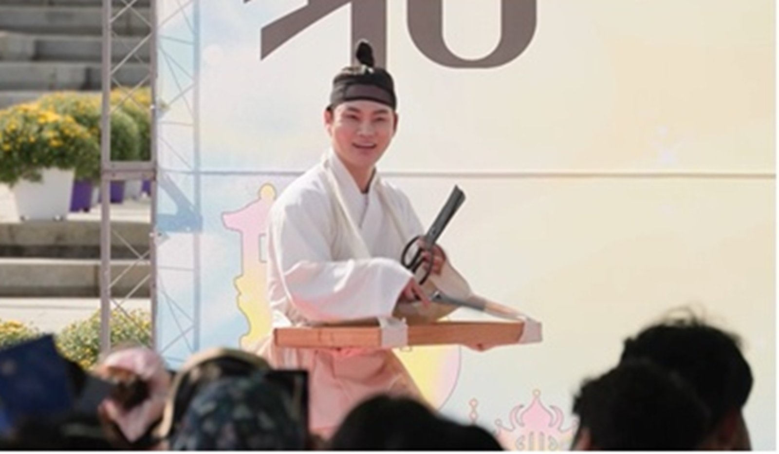 “응급 처치 해야 해”…박서진, ‘국중박 분장놀이’ 본선 당일 초비상 (살림남)