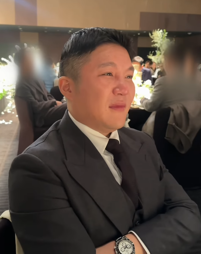 조세호, 아내 추정 SNS서 눈물 흘리는 모습 공개…조폭 소개설에도 답변